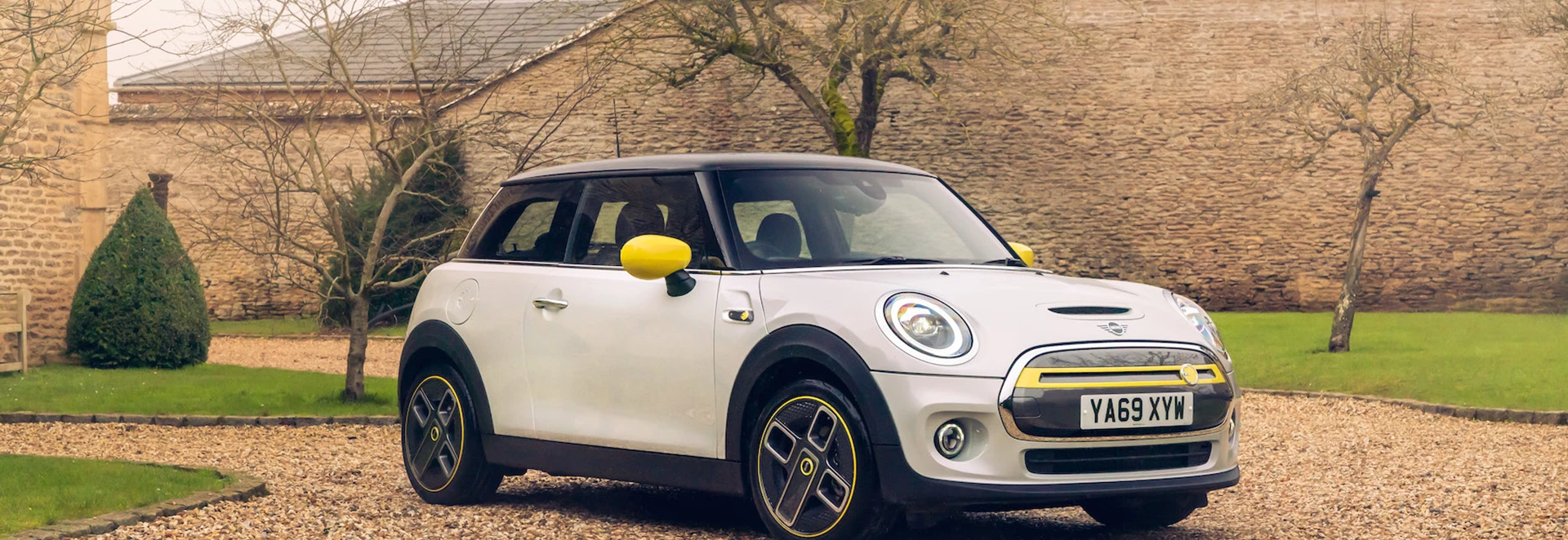 5 reasons why the Mini Electric is the perfect inner-city company car 
